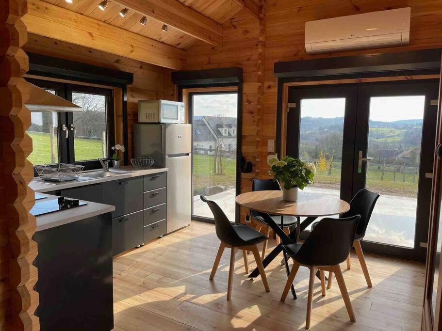 Le Chalet Du Crescent Saint-Germain-des-Champs ภายนอก รูปภาพ
