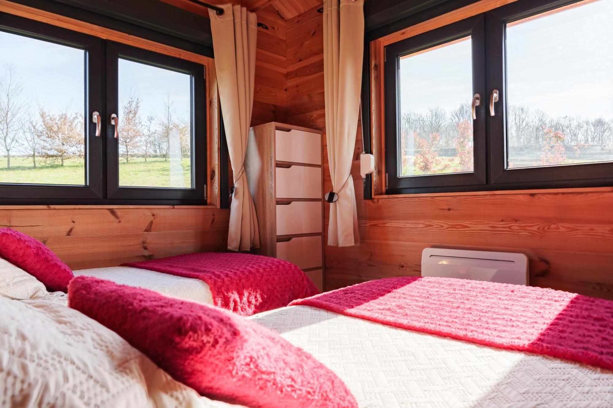 Le Chalet Du Crescent Saint-Germain-des-Champs ภายนอก รูปภาพ